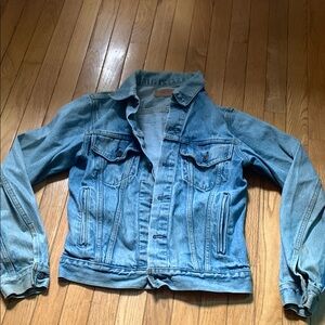 1980S LEVI'S TYPE III FADED DENIM JACKET